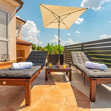 Paola By Interhome * Brodarica (Sibenik-Knin)