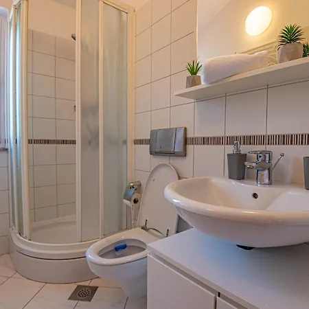 Paola By Interhome Holiday home Brodarica (Sibenik-Knin)
