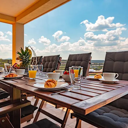 Сasa de vacaciones Paola By Interhome Brodarica (Sibenik-Knin)