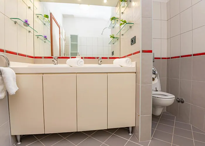 Paola By Interhome Vakantiehuis