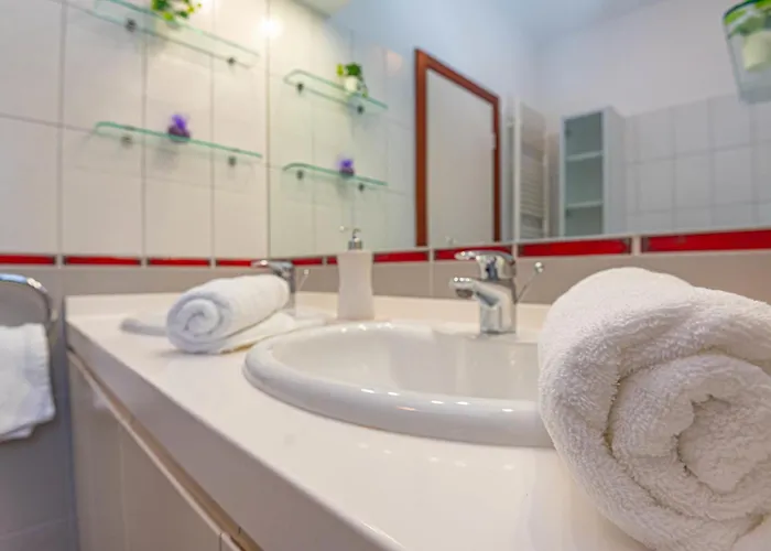 Paola By Interhome Vakantiehuis