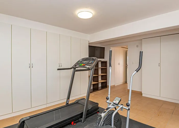 Paola By Interhome *