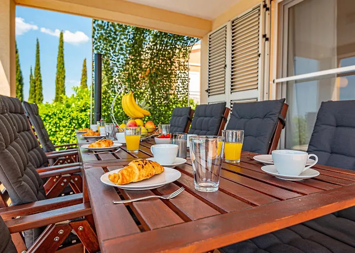 Paola By Interhome Brodarica (Sibenik-Knin)